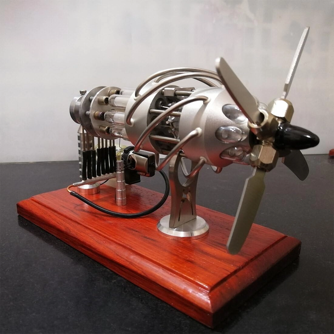 16-Cylinder Swash Plate Butane-Powered Stirling Engine Model, Quartz Glass Hot Cylinder Precision Mechanical Engine, Educational Science Gift for Hobbyists Display