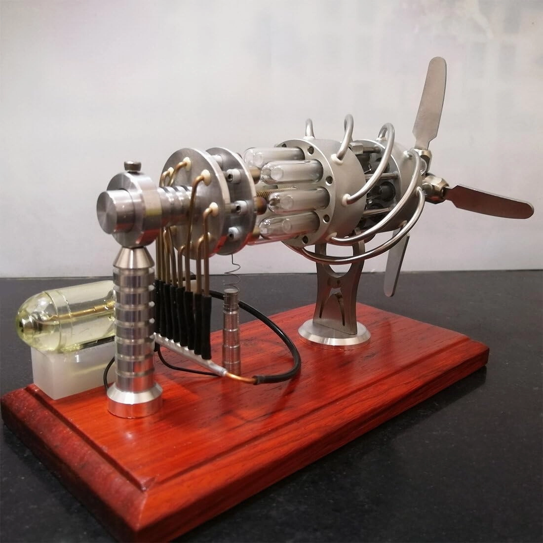 16-Cylinder Swash Plate Butane-Powered Stirling Engine Model, Quartz Glass Hot Cylinder Precision Mechanical Engine, Educational Science Gift for Hobbyists Display