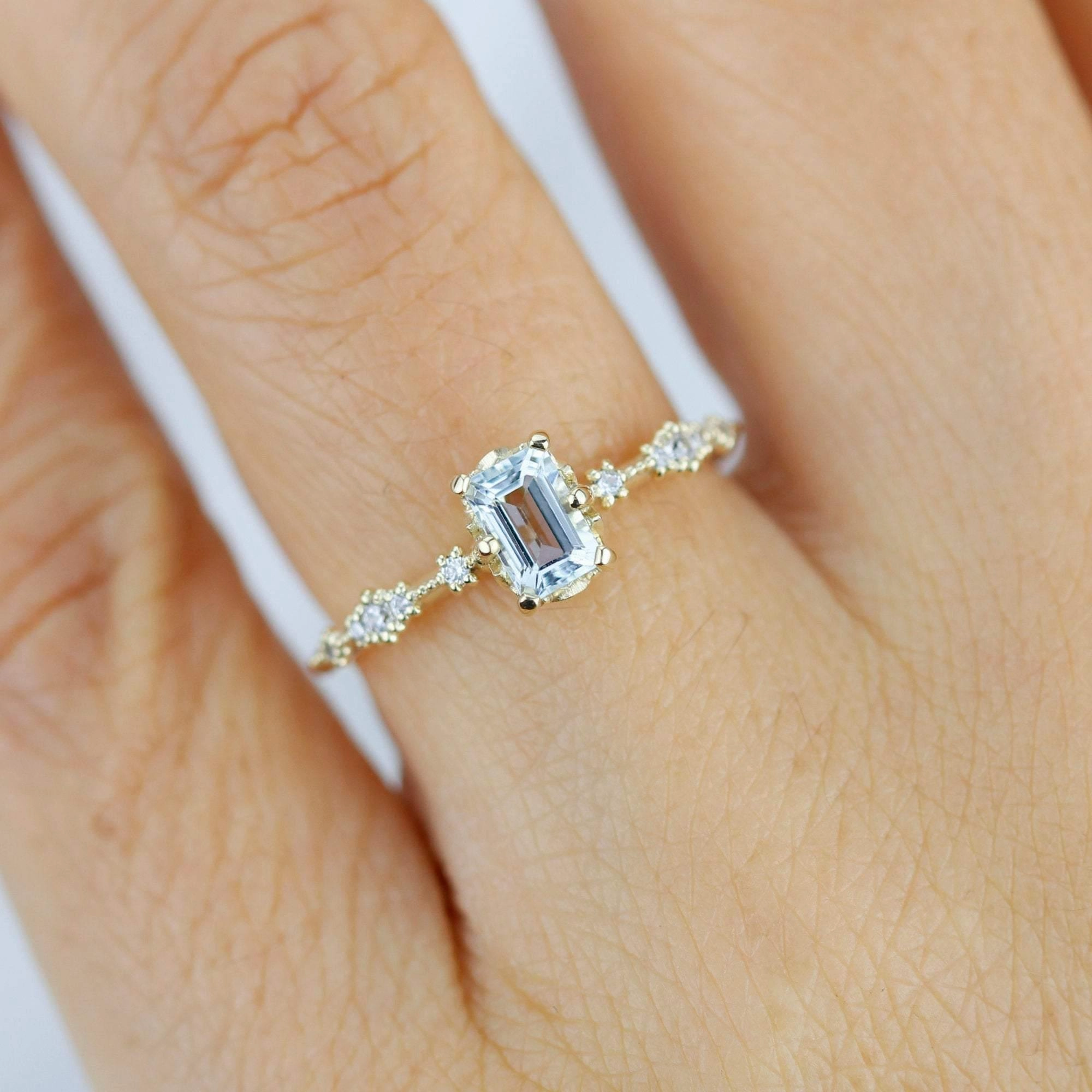 6x4 Emerald cut aquamarine and diamond engagement ring |  R326AQ