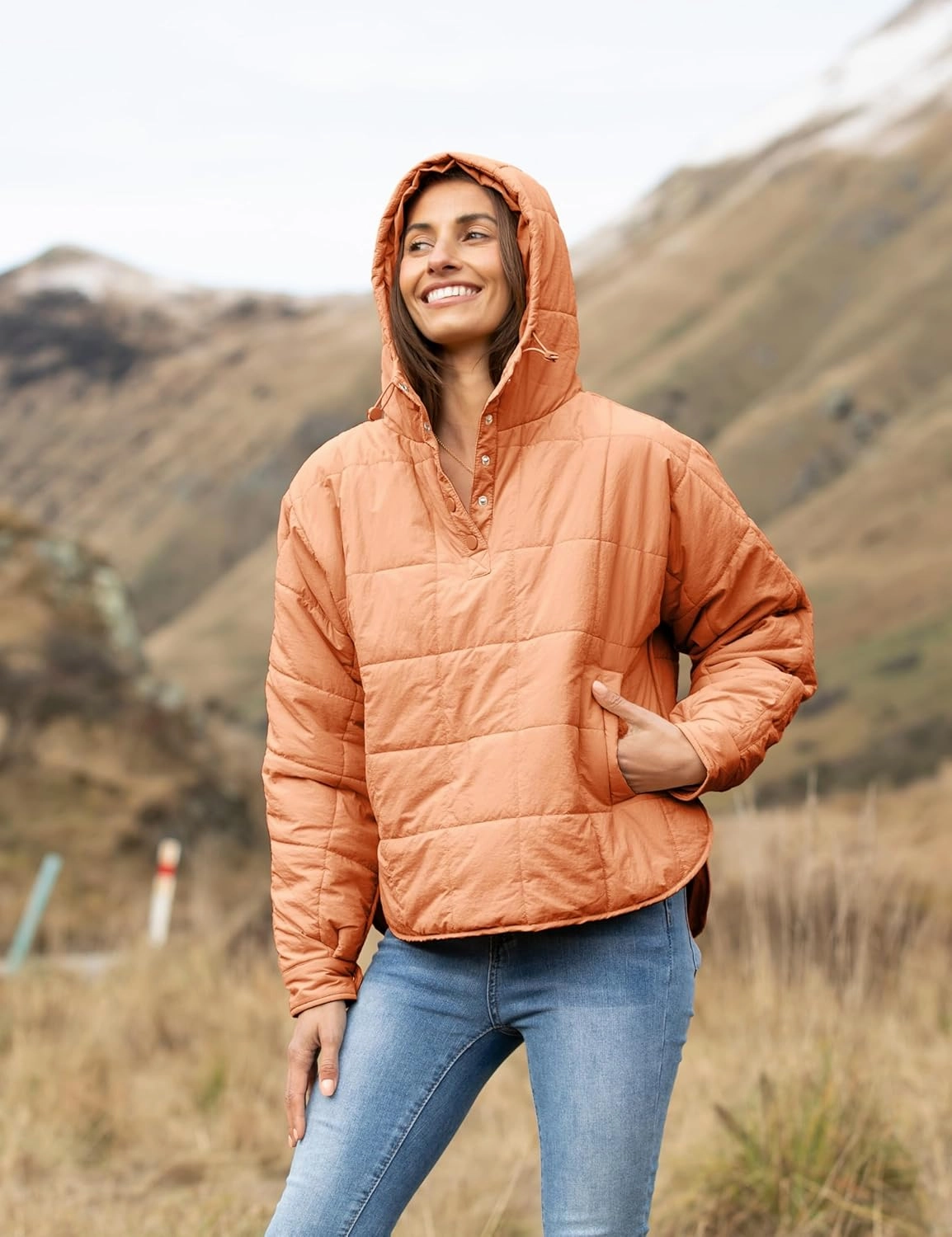 AMEBELLE Women's Oversized Hooded Puffer Jacket Quilted Jackets for Women Lightweight Winter Warm Padded Hoodies Coat