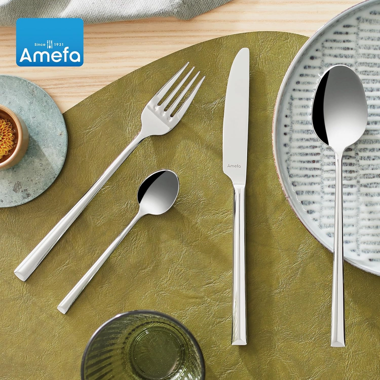 Amefa Metropole 20-piece Premium 18/10 Stainless Steel Flatware Set, High Gloss Mirror Finish, Silverware Set Service for 4, Dishwasher Safe, Rust resistant Cutlery.