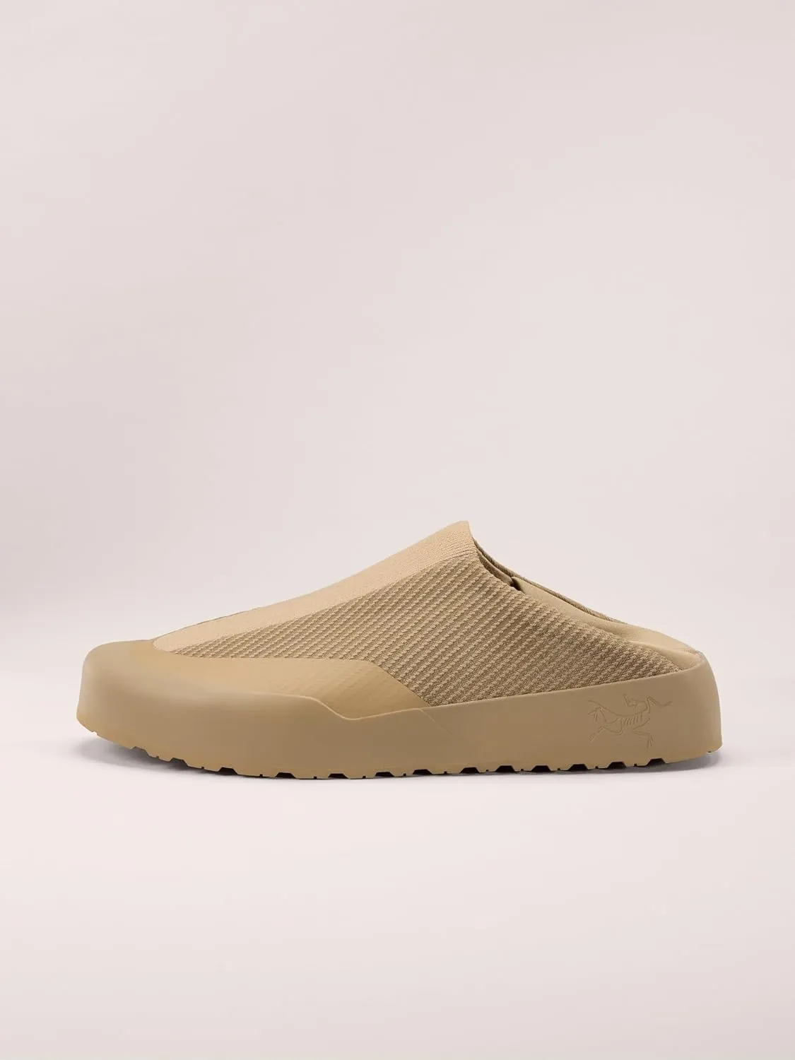Arc'teryx Men’s Kragg Shoe - Lightweight Pull-On Shoe for Quick Approaches, Everyday Casual Shoes