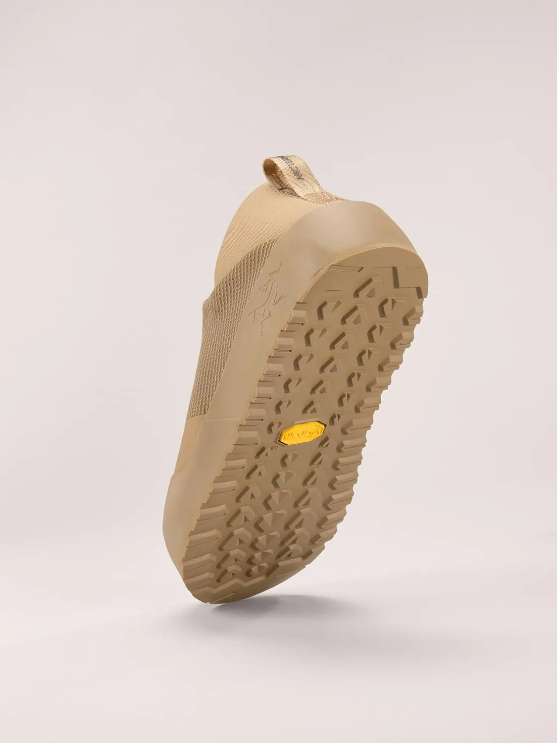 Arc'teryx Men’s Kragg Shoe - Lightweight Pull-On Shoe for Quick Approaches, Everyday Casual Shoes