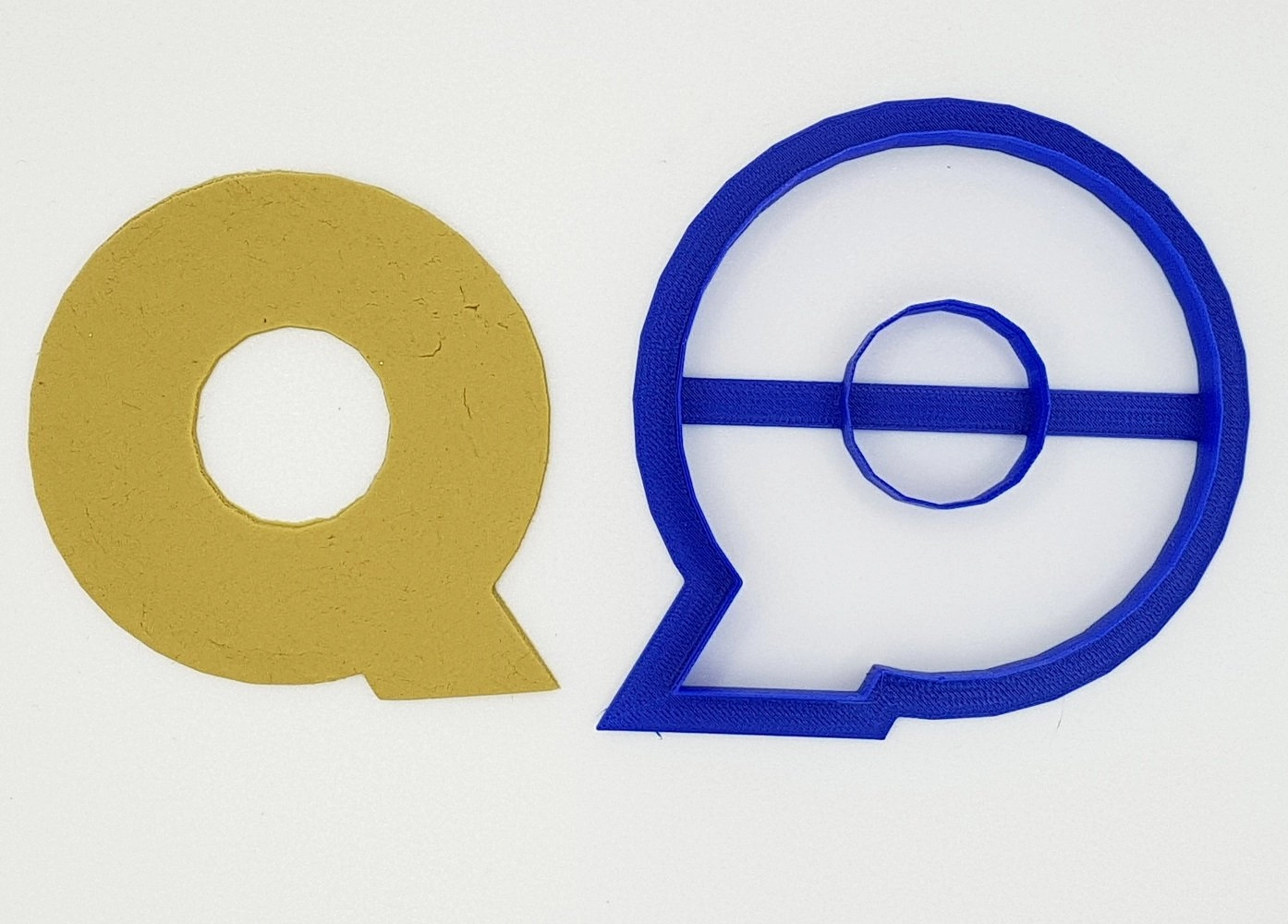 Chunky Alphabet Letter Q 9.5cm Cookie Cutter