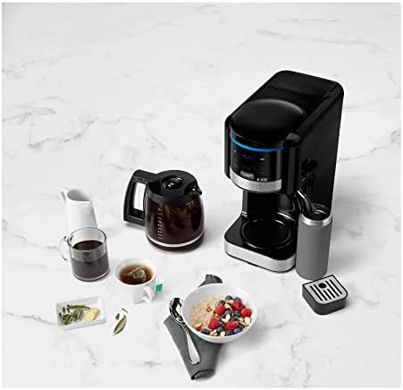 Cuisinart CHW-16 12-Cup Programmable Coffeemaker & Hot Water System New Black