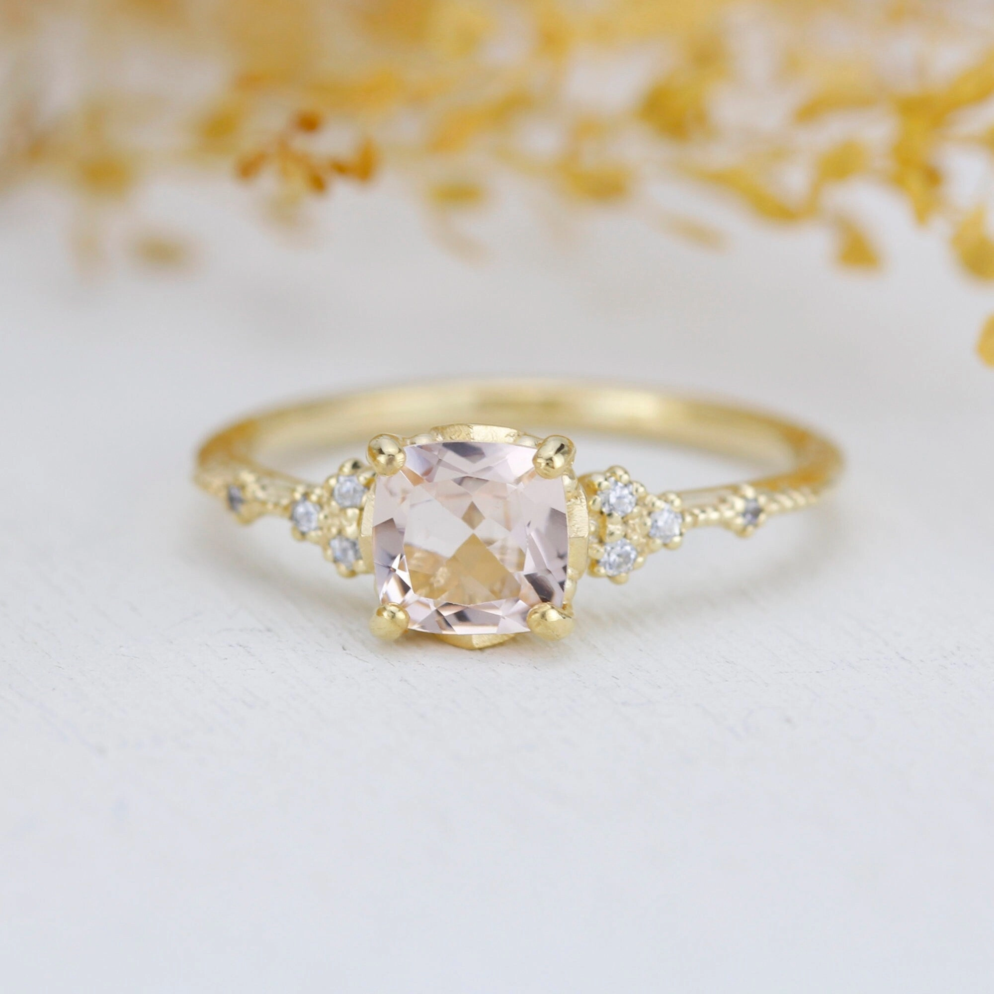 Cushion cut morganite and diamond ring | R 353MO