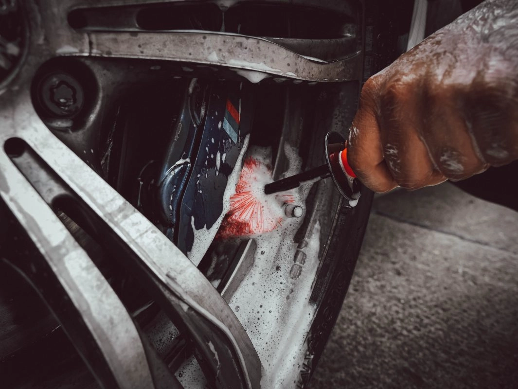 Flexible Alloy Brush MINI - Accessories - Sam's Detailing