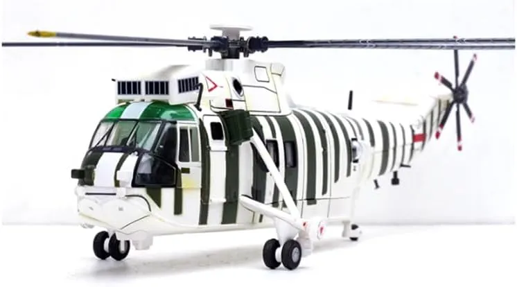 FloZ for Panzerkampf Sea King Helicopter HC.4 ZF118 Royal Navy 845th Squadron 1988 1:72 Helicopter Pre-Built Model
