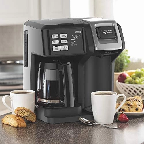 Hamilton Beach (49976) Coffee Maker, Single Serve & Full Coffee Pot,Compatible withK-Cup Packs or Ground Coffee, Programmable, FlexBrew, Black (Renewed)