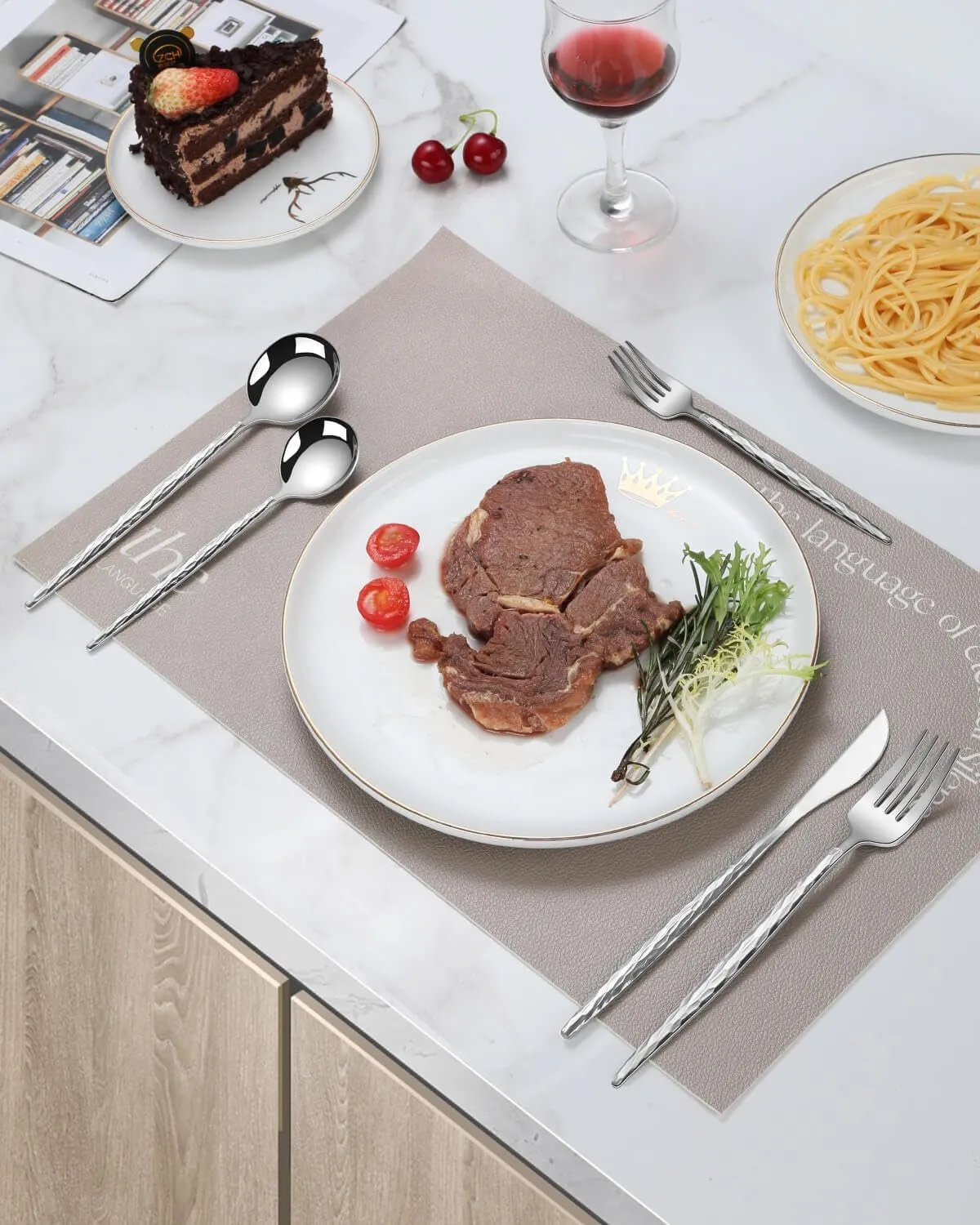 Hammered Silverware Set,30 Piece Stainless Steel Flatware Set for 6,Modern Cutlery Set,Includes Spoon Fork Knives Set,Home Kitchen and Restaurant,Dishwasher Safe (Silver)