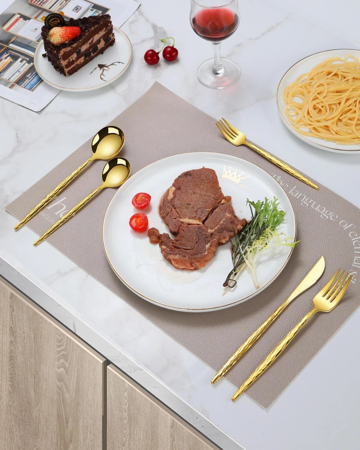 Hammered Gold Silverware Set,30 Piece Stainless Steel Flatware Set for 6,Modern Cutlery Set,Includes Spoon Fork Knives Set,Home Kitchen and Restaurant,Dishwasher Safe