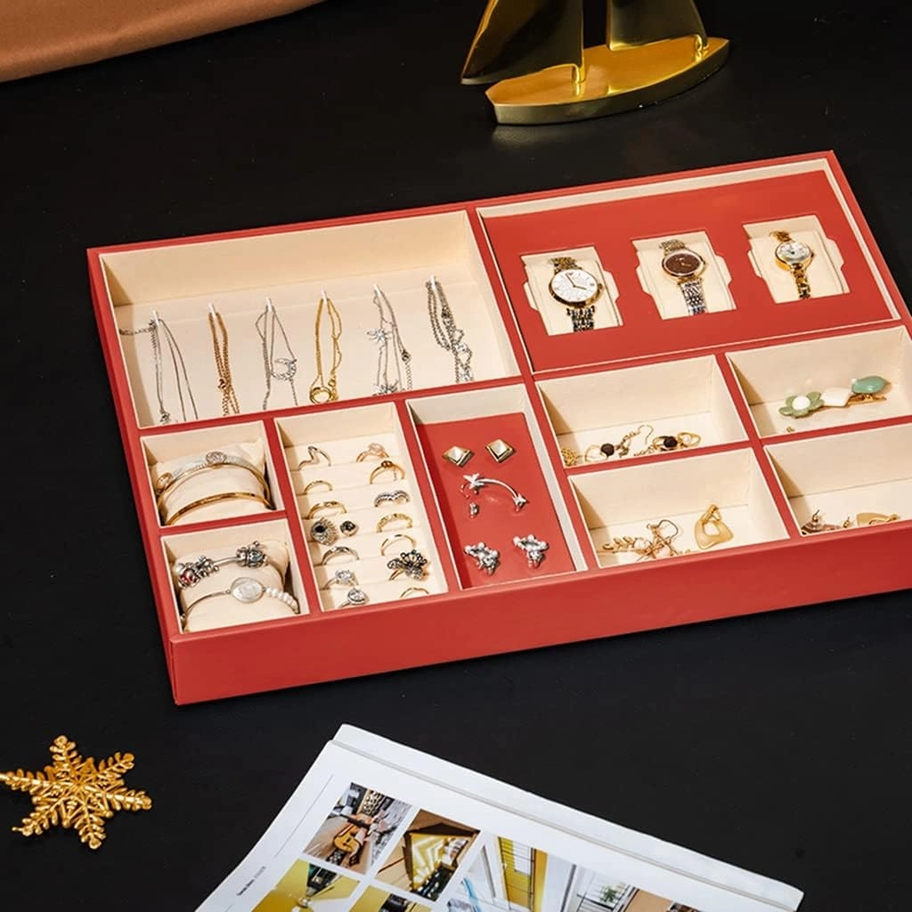 High-end Leather Jewelry Box with lid, Drawer Earring Display Stand, jewlwey Organizer for Ring Necklace,Watch, for Women,Girls (B 50 * 36 * 6.5cm)