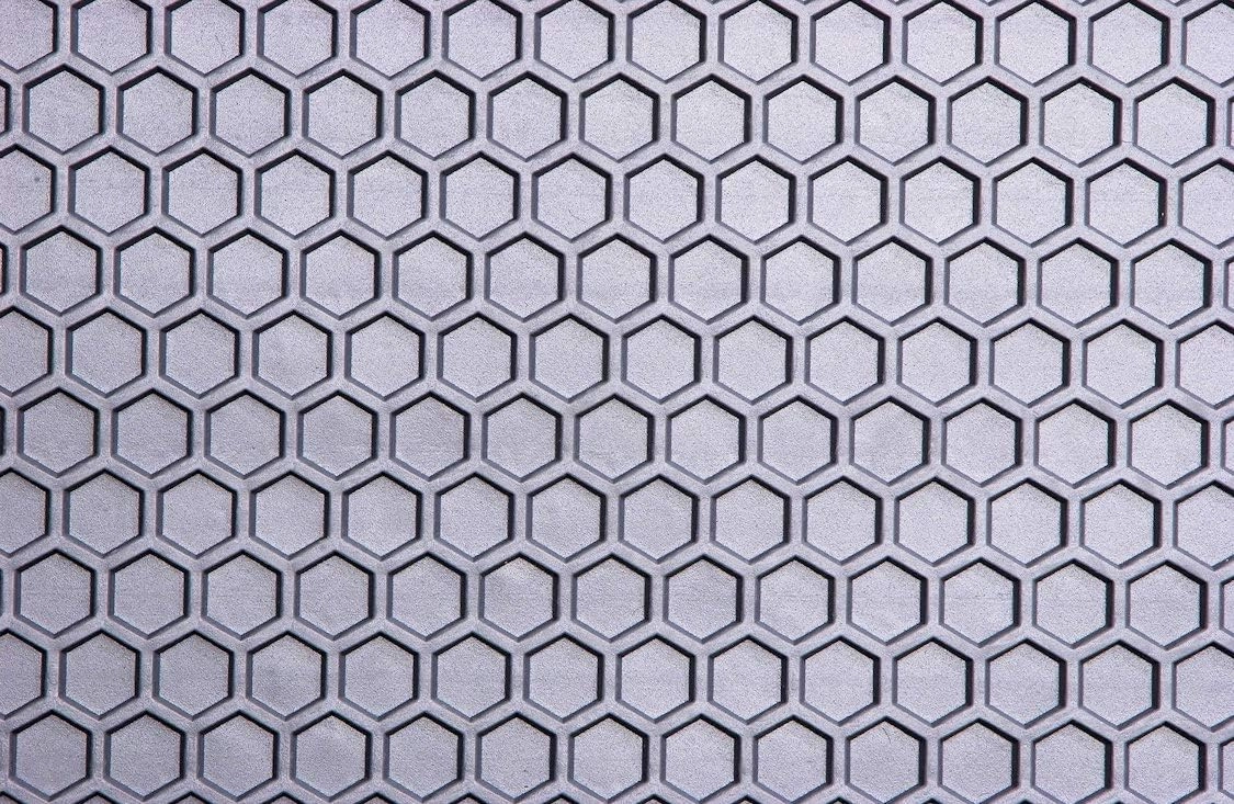 Intro-Tech LX-610-RT-G Hexomat Second Row 1 pc. Custom Fit Auto Floor Mat for Select Lexus GX 470 Models - Rubber-Like Compound, Gray