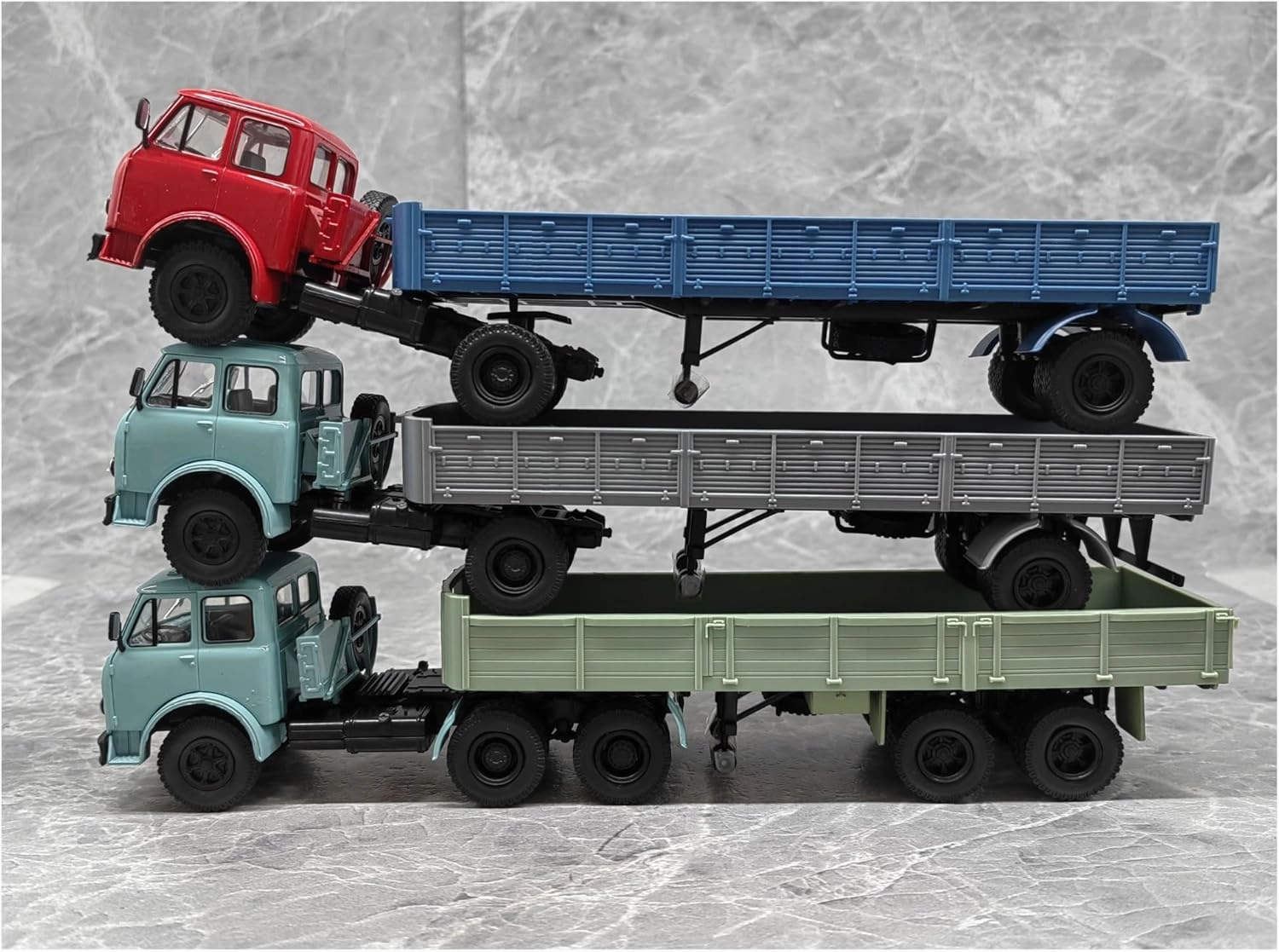 Metal Vehicles Toys 1/43 for Mars Trailer Model Car Head Alloy Metal Decorations Family Ornaments Game Toys Home Or Office Décor(Red)
