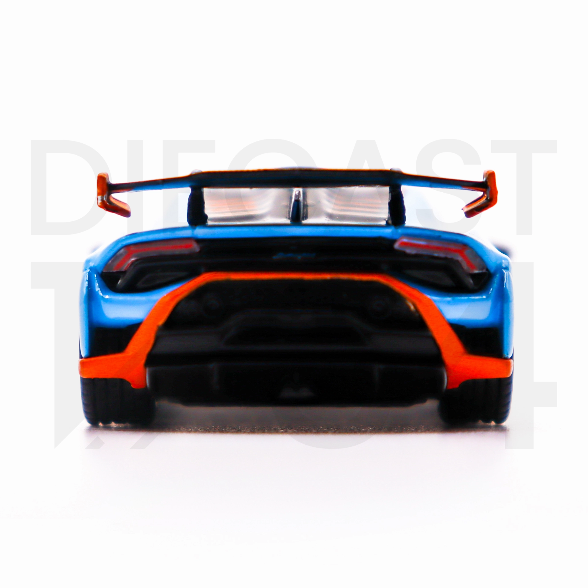 Mini GT Lamborghini Huracán STO Blu Laufey – Sky Blue