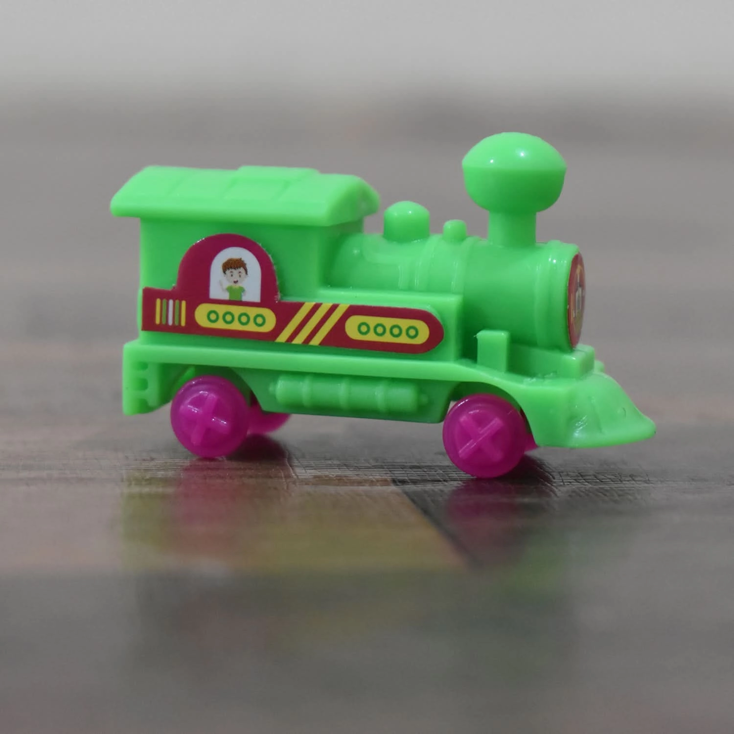 Pull-Along Friction Train Toy – Push & Go Baby Crawling Vehicle