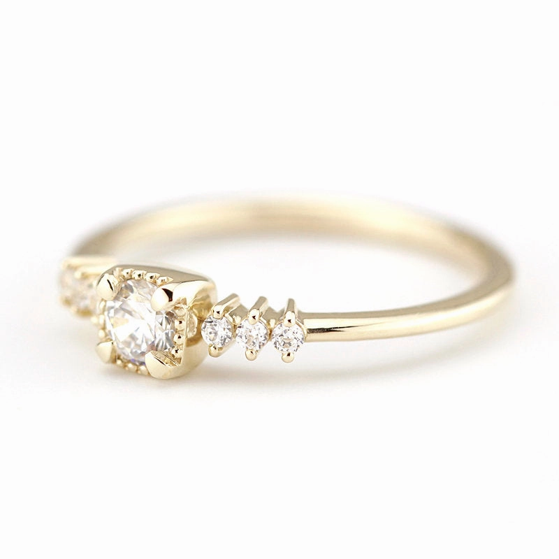 Round diamond in square setting engagement ring | cluster diamond engagement ring simple