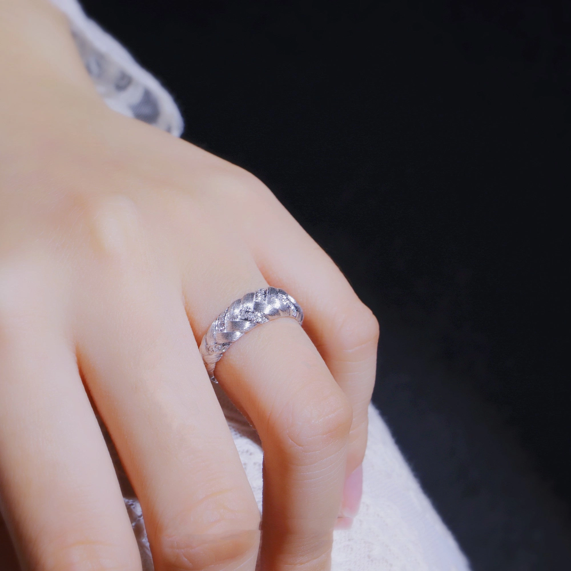 Simple Diamond Brushed Ring