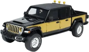 Simulation Car Model 1：18 for Jeep Gladiator Simulation Resin Car Model Static Ornament Souvenir Mini Vehicles Toys