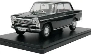 Simulation Car Model 1:24 for Seat 1500 1971 Simulation Alloy Car Model Home Decoration Metal Ornaments Mini Vehicles Toys