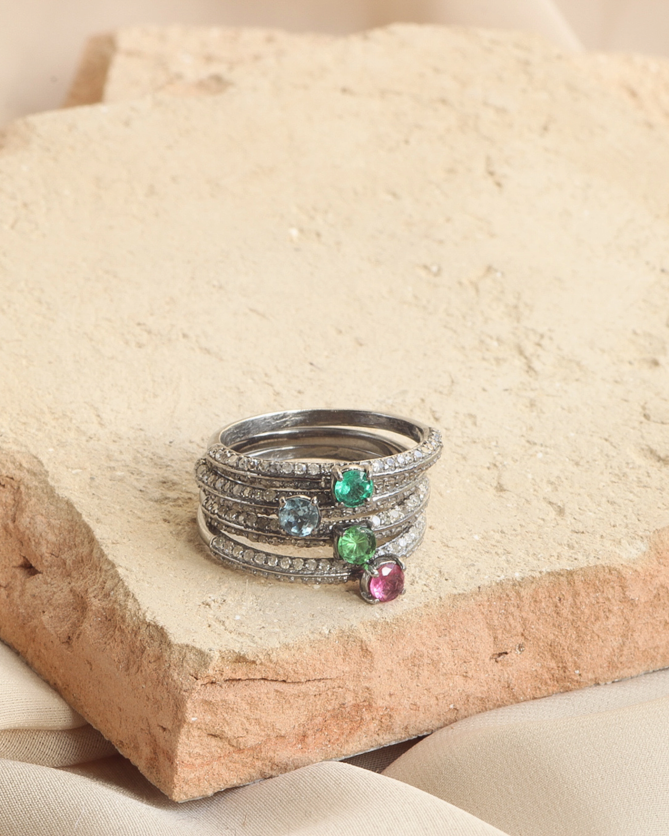 Slim emerald and diamond band