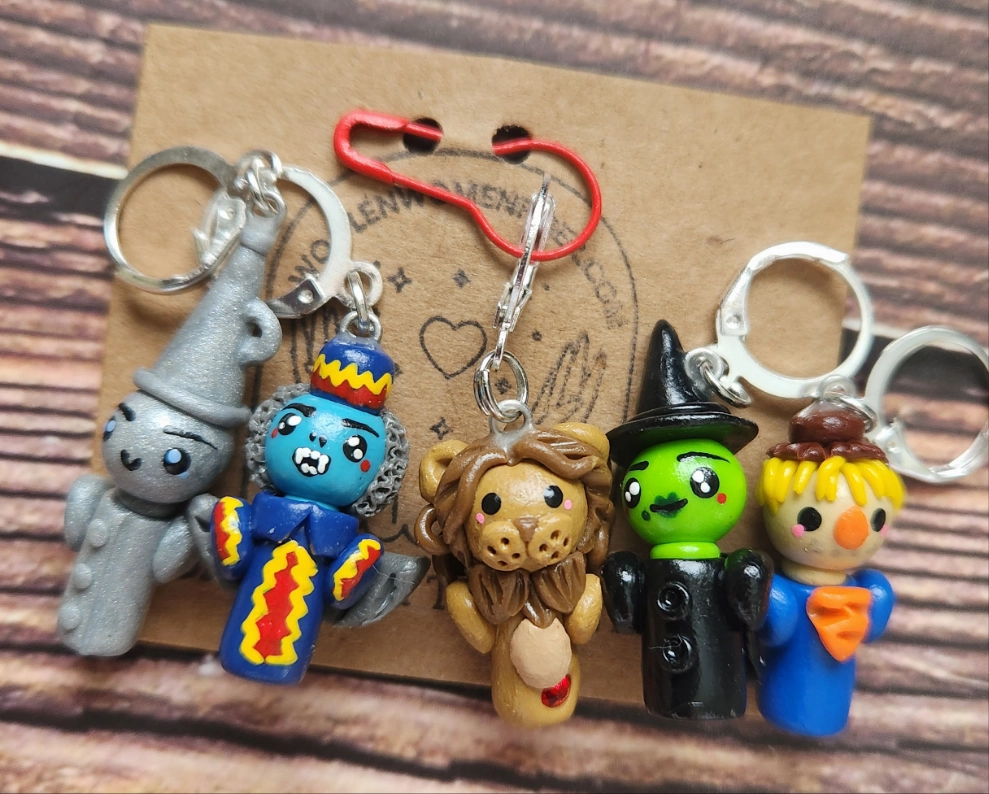 The Woolen wizard of WIPs trinket pack