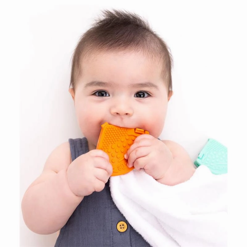 Toothi - Teether Clip, Papaya
