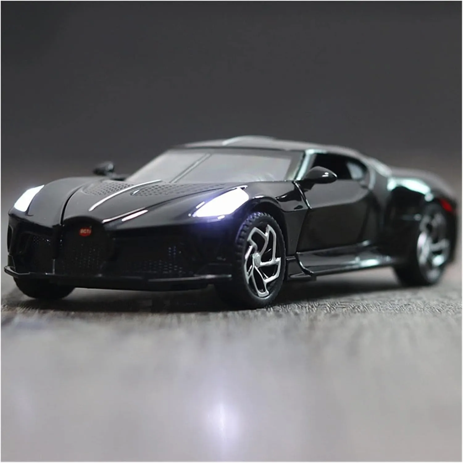 Toy car Model 1/32 for Bugatti La Voiture Noire Sport Car Model Toys Alloy Diecast Sport Car with Pull Back Sound Light (Color : Matte Black)