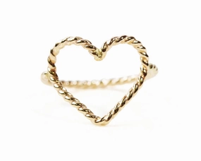 Twisted Simple Heart Ring